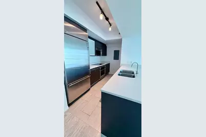 500 Brickell Ave #3003, Miami, FL 33131 - Photo 3
