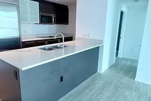 500 Brickell Ave, Miami, FL 33131 - Photo 5