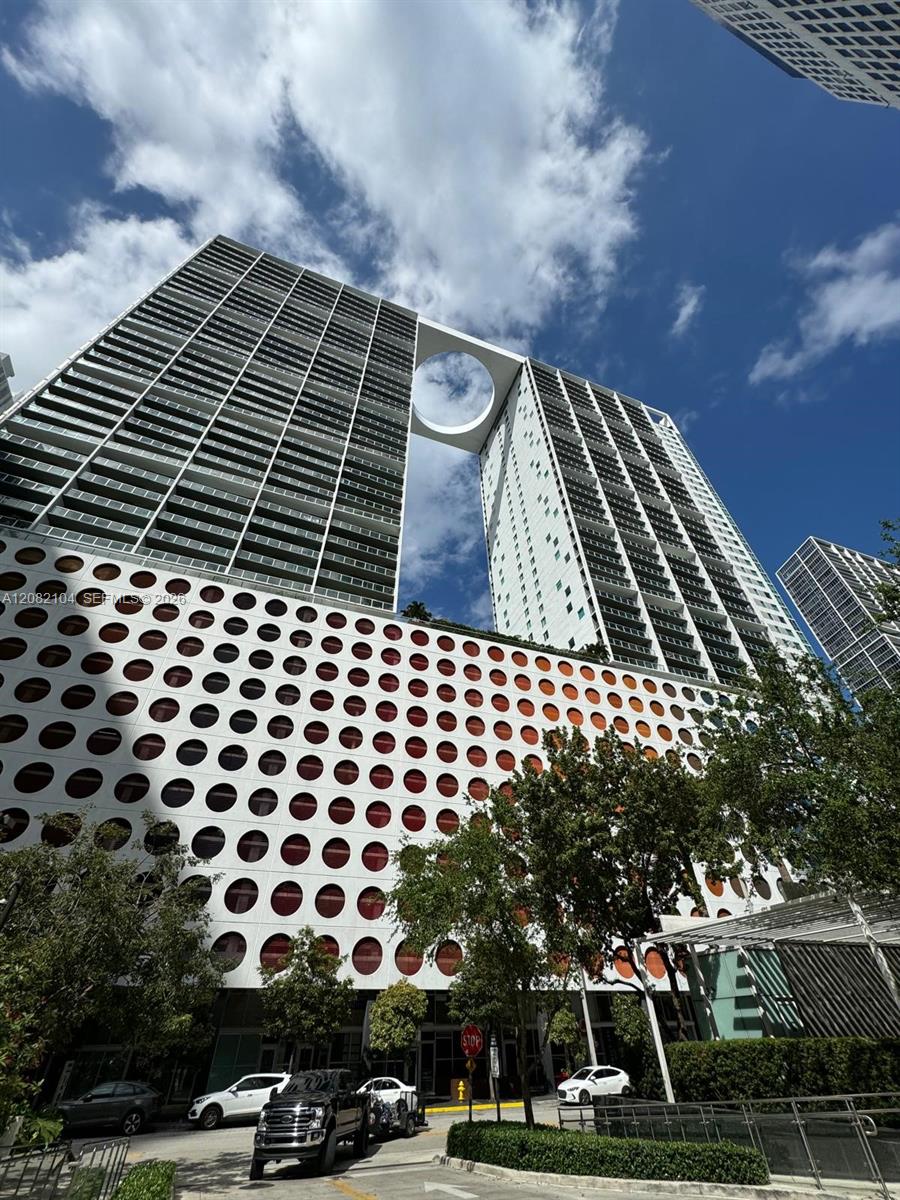 500 Brickell Ave #3003 - 500 Brickell Ave #3003, Miami, FL 33131 Luxury Property | Jose Angel Pina