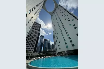 500 Brickell Ave #3003, Miami, FL 33131 - Photo 9