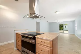 124 Coral Ave, Tavernier, FL 33070 - Photo 9