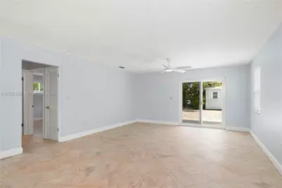 124 Coral Ave, Tavernier, FL 33070 - Photo 3