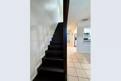 2433 SW 11th St, Miami, FL 33135 - Photo 5