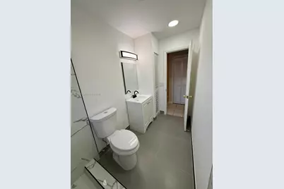 2433 SW 11th St, Miami, FL 33135 - Photo 17