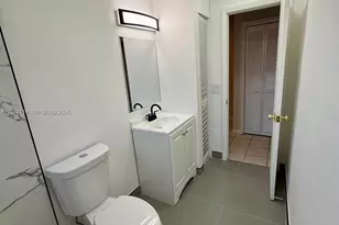 2433 SW 11th St, Miami, FL 33135 - Photo 17
