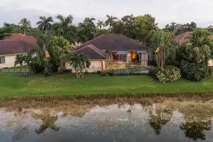 3026 Lakewood Dr, Weston, FL 33332 - Photo 25