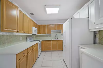 119 Harbor Dr, Key Biscayne, FL 33149 - Photo 5