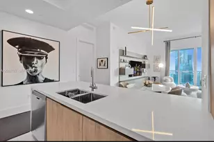 951 Brickell Ave, Miami, FL 33131 - Photo 9