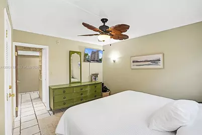 95 N Birch Rd #301, Fort Lauderdale, FL 33304 - Photo 19