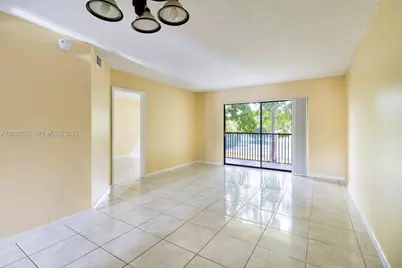 9022 NW 28th Dr #2-212, Coral Springs, FL 33065 - Photo 3