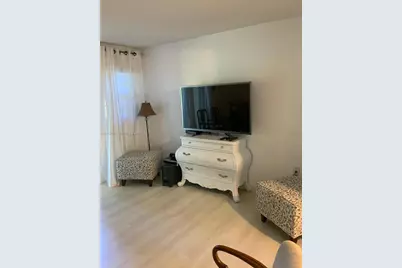 11183 NW 7th St #104, Miami, FL 33172 - Photo 9