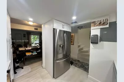 11183 NW 7th St #104, Miami, FL 33172 - Photo 3