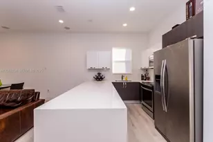 2875 SW 33rd Ct, Miami, FL 33133 - Photo 13