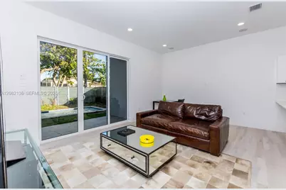 2875 SW 33rd Ct #2875, Miami, FL 33133 - Photo 5