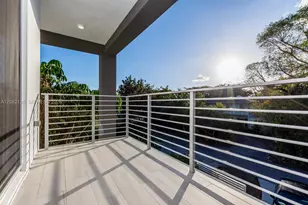 2875 SW 33rd Ct, Miami, FL 33133 - Photo 37