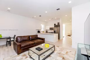 2875 SW 33rd Ct, Miami, FL 33133 - Photo 17