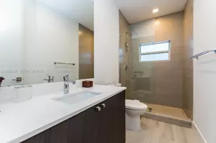 2875 SW 33rd Ct, Miami, FL 33133 - Photo 31