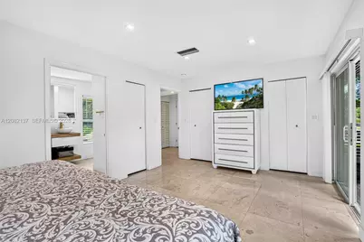 701 NE 164th St, Miami, FL 33162 - Photo 39
