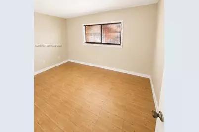 8600 SW 133rd Ave Rd #305, Miami, FL 33183 - Photo 9