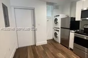 141 NW 16th Ave, Miami, FL 33125 - Photo 5