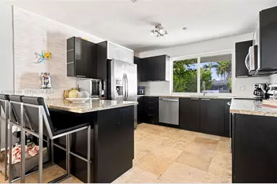 1103 Washington St, Hollywood, FL 33019 - Photo 19