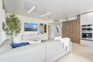 17555 Atlantic Blvd, Sunny Isles Beach, FL 33160 - Photo 19