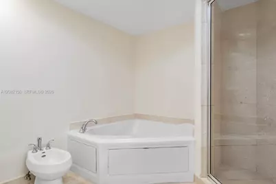 17555 Atlantic Blvd #508, Sunny Isles Beach, FL 33160 - Photo 47