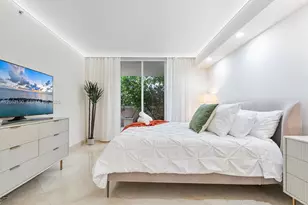 17555 Atlantic Blvd, Sunny Isles Beach, FL 33160 - Photo 25