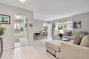 160 NE 8th Ave, Hallandale Beach, FL 33009 - Photo 3