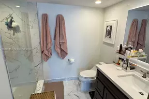 600 NE 36th St, Miami, FL 33137 - Photo 21