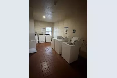 6070 W 18th Ave #306, Hialeah, FL 33012 - Photo 19