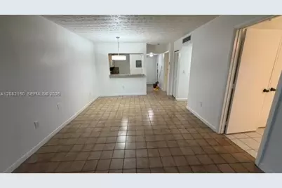 6070 W 18th Ave #306, Hialeah, FL 33012 - Photo 5