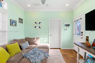 5031 5th Ave, Key West, FL 33040 - Photo 13