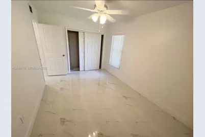 752 NW 4th St #5, Miami, FL 33128 - Photo 7