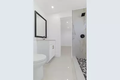 7320 Shalimar St, Miramar, FL 33023 - Photo 23