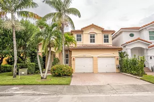 7670 NW 113th Path, Doral, FL 33178 - Photo 5