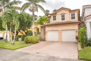 7670 NW 113th Path, Doral, FL 33178 - Photo 1