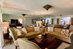 8592 W Sunrise Blvd, Plantation, FL 33322 - Photo 5