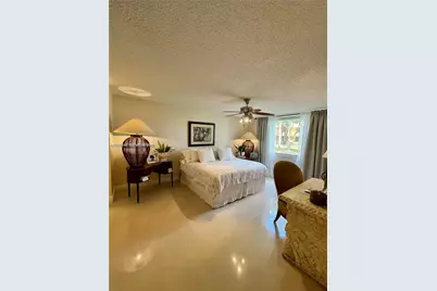 8592 W Sunrise Blvd #111, Plantation, FL 33322 - Photo 13