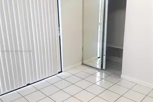 1811 SW 107th Ave, Miami, FL 33165 - Photo 3