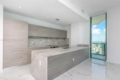 1300 S Miami Ave #PH5101, Miami, FL 33130 - Photo 5