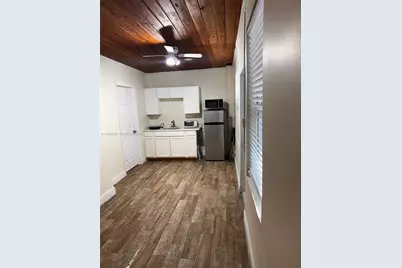 [Address not provided], West Palm Beach, FL 33405 - Photo 5