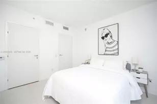 1300 Brickell Bay Dr, Miami, FL 33131 - Photo 13