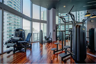 1300 Brickell Bay Dr #1601, Miami, FL 33131 - Photo 25