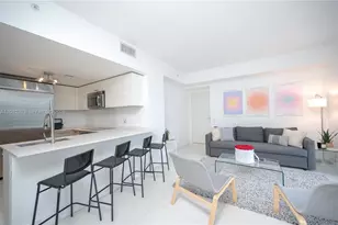 1300 Brickell Bay Dr, Miami, FL 33131 - Photo 5