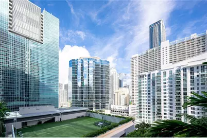 1300 Brickell Bay Dr #1601, Miami, FL 33131 - Photo 21