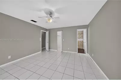 2230 Nova Village Dr, Davie, FL 33317 - Photo 21