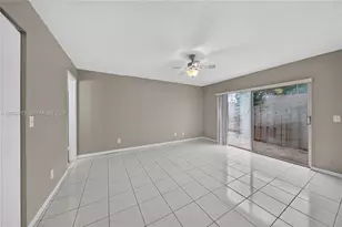 2230 Nova Village Dr, Davie, FL 33317 - Photo 19