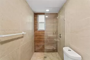 175 NW 121st St, North Miami, FL 33168 - Photo 37
