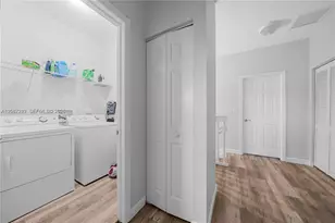 11287 SW 239 St, Homestead, FL 33032 - Photo 9